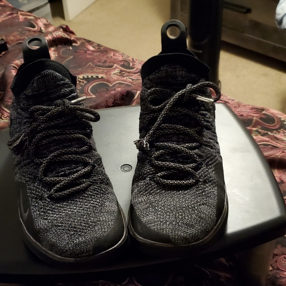 KDs - Picture 2 of 3